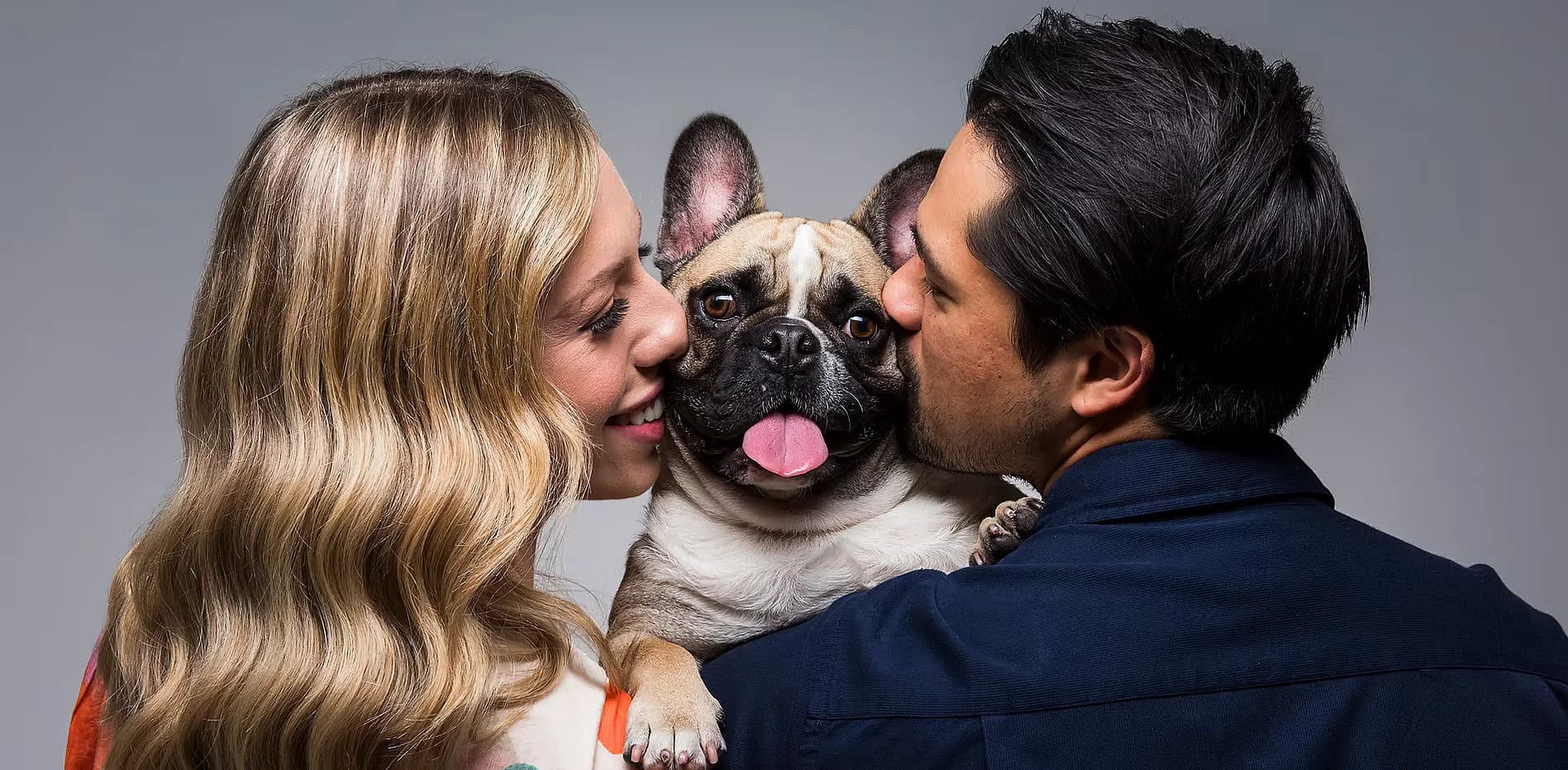 A family and/or pet photography session with MM Photos