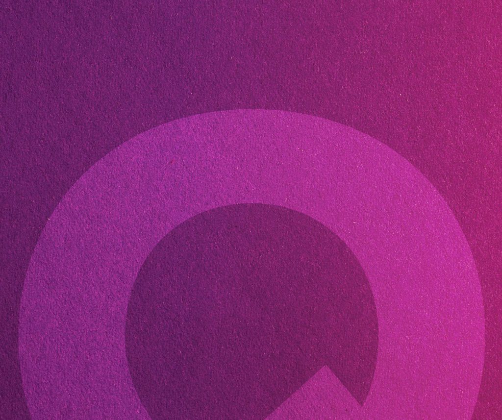 purple q background